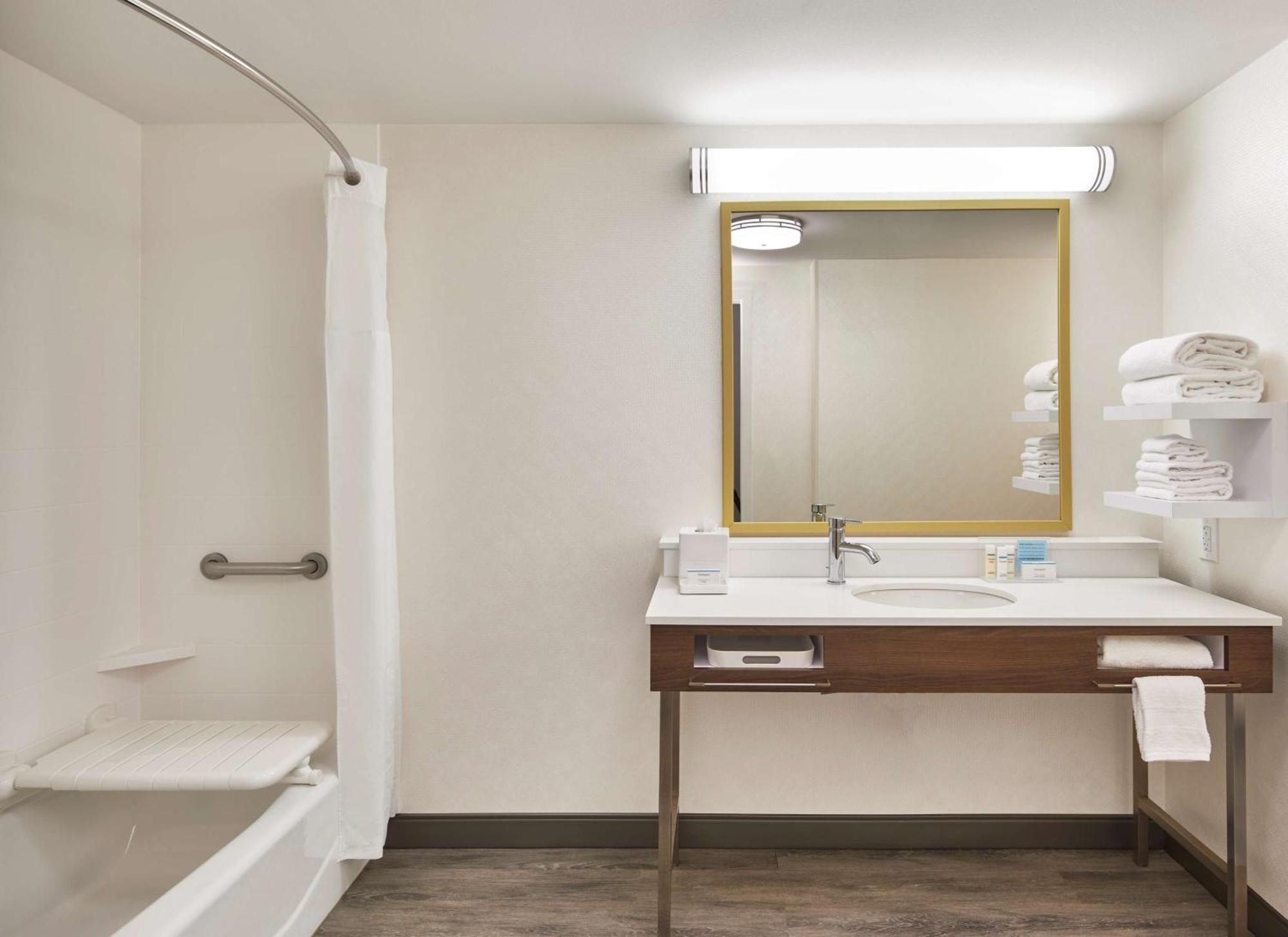 Hampton Inn & Suites Atlanta-Midtown, Ga المظهر الخارجي الصورة